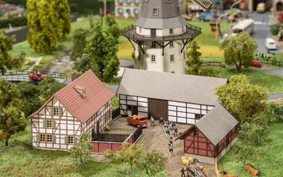 Produktbild von Faller 282800 Dreiseithof Epoche I