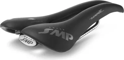 Obrázek produktu pro Sedlo Selle Smp Well Carbon černé 144 mm pánské, dámské černé 144 mm