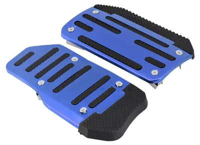Imagen del producto de Cubierta antideslizante de aleación para el pedal del acelerador y el pedal del freno, compatible con vehículos automáticos (AT). (Azul)