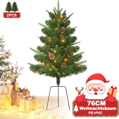 Productafbeelding van XMTECH 2x Mini kerstboom, 76 cm, PE+PVC – Met grondpen, compact formaat, 30 warmwitte LED-lampjes, decoratieve dennenappels – geschikt voor thuis, vensterbank of tafel, type A
