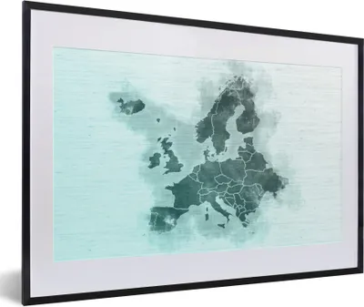 Produktbild von MuchoWow® MuchoWow® Gerahmtes Poster Karte - Europa - Grün 60x40 cm - Poster mit zchwarzem Bilderrahmen - Schlafzimmer - Plakat in Rahmen - Drucken
