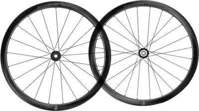 Produktbild von Campagnolo Hyperon Db Cl Disc Tubeless Rennrad Laufradsatz Silber 12 x 100 / 12 x 142 mm / Sram XDR Silber 12 x 100 / 12 x 142 mm