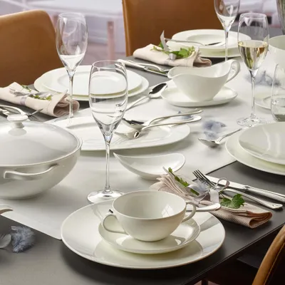 Imagen del producto de Anmut, tazón para sopa, 177 x 130 x 58 mm, 250 ml | Villeroy & Boch | N.º de artículo: 1045452510 | EAN: 4003683226626