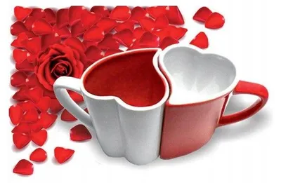 Produktbild von Gadget Master Romantic Mugs Red-White, 2 x herzförmige Tassen, Geschenkverpackung, 260 ml