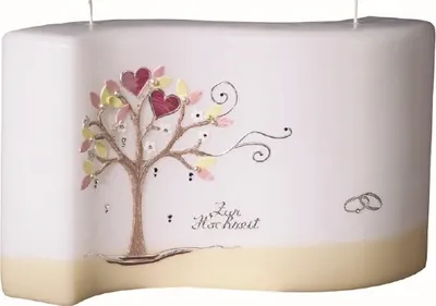 Produktbild von Hochzeitskerze mit Namensverzierung und Geschenkkarton 150 x 260/65 mm, Nr. K26, Original handverzierte Kopschitz Brautkerze Kerze in bester Brennqualität