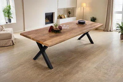 Produktbild von Esstisch Baumkante massiv Mango 300 x 100 X-Gestell schwarz CALI, KI-generiertes Bild