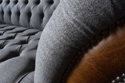 Produktbild von Chesterfield Stoffsofa Luxus Sofa Polster Couch Sitz Grau Textil Neu