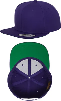 Zdjęcie produktu dla Yupoong Classic Snapback Cap Uni violett