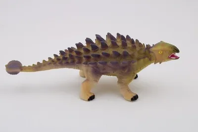 Immagine prodotto di Ankylosaurus - Figurina da gioco 15 cm - Prehistoric World