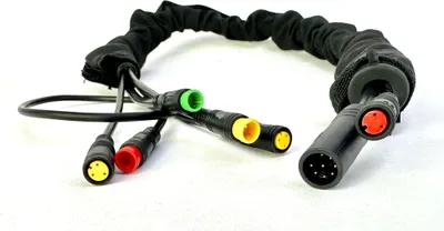 Produktbild von Bafang 1T4 Kabelbaum 70 cm mit Verlängerung 2PIN in Kabelschutzschlauch