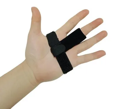 Produktbild von GO Medical Triggerfinger / Springfinger Fingerschiene - One size - Universell - Schwarz