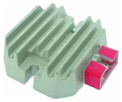 Image de Régulateur De Tension Adaptable Honda Pour Tracteurs De Pelouse Modèles 3193, 3810, 4213, 5013. Remplace Origine: 31600-890-951