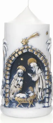 Produktbild von INNA-GLAS Adventskerze MEREDITH mit Relief, Heilige Familie, bemalt, weiß-blau, 17,5cm, Ø9cm - Germany - Weihnachtskerze