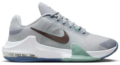 Productafbeelding van Nike Air Max Impact 4 in de kleuren Wolf Grey en Burgundy, maat EU 42