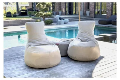 Produktbild von Slope Plus Plus cool-Grey Sitzsack für den Garten und die Terrasse – Ganzjährig für den Außenbereich geeignet