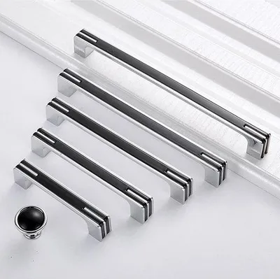 Obrázek produktu pro Kuchyňské úchytky - Kuchyňská dvířka s roztečí 192 mm - černá - sada 2 kusů