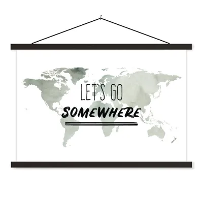 Obrázok produktu pre MuchoWow® Textilný plagát - Mapa sveta - Jednoduché - Citát - 90x60cm - S čiernymi lamelami