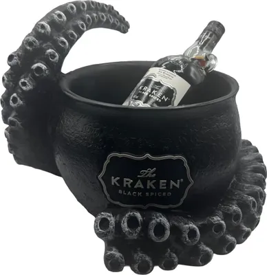 Produktbild von Kraken Black Spiced Rum – Limitierter Flaschenhalter im Tentakel-Design (30 x 20 cm) !OHNE FLASCHE!