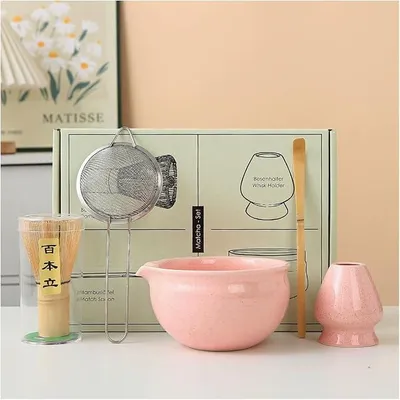 Imagen del producto de Set de 7 piezas para preparar matcha, que incluye: recipiente para matcha, batidor de matcha, cuenco de cerámica, soporte de cerámica. Set de accesorios japoneses para matcha, una idea de regalo de alta calidad para los amantes del matcha. Color: rosa