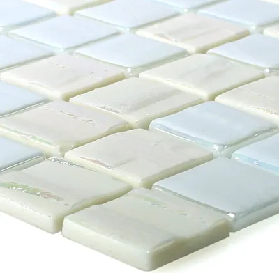 Produktbild von Glasmosaik Fliesen Presley Weiss Metallic