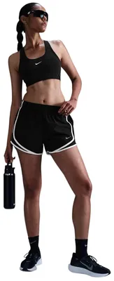 Produktbild von Top Nike HM6096 für Damen