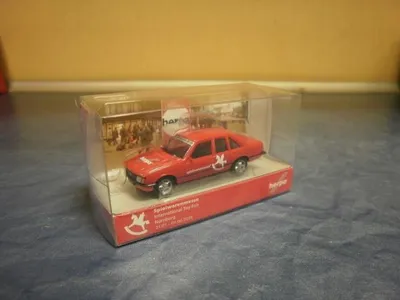 Produktbild von Herpa PKW Opel Rekord E Spielwarenmesse 2018 931175