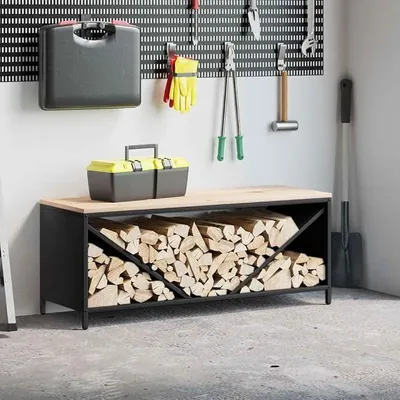 Productafbeelding van Houtopslagrek met houten plank van koudgewalst staal en grenenhout, zwart, 100,5 x 35,5 x 40 cm. Ideaal voor het opbergen van hout voor de open haard, zowel binnen als in de tuin. Draagvermogen: 100 kg