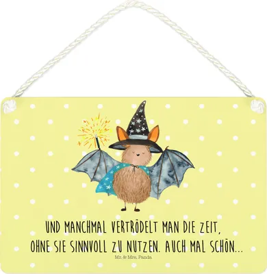Produktbild von Mr. & Mrs. Panda Schild Fledermaus Zauberer DIN A4 - Gelb Pastell - Geschenk, wandtafel, Wandbild Holz, Holzschild, Magier, Fledermäuse, Frauen, Reinsteigern, Türschild
