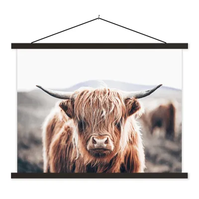 Produktbild von MuchoWow® Textilposter Schottischer Highlander - Berg - Hoorn 40x30 cm mit schwarzem Rahmen - Dekorationen