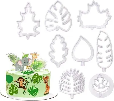 Zdjęcie produktu dla Zestaw 8 plastikowych foremek do ciastek i lukru plastycznego