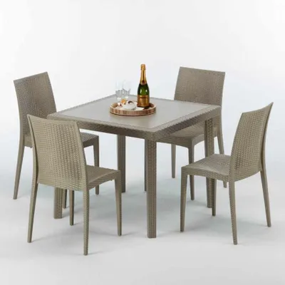 Immagine prodotto di Tavolo quadrato in polyrattan con 4 sedie colorate 90x90 Beige Elegance
