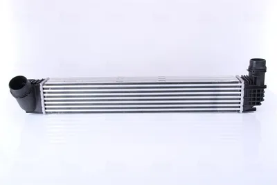 Produktbild von NISSENS 96546 Ladeluftkühler LLK für RENAULT MEGANE III Grandtour (KZ0/1) Turbo Intercooler