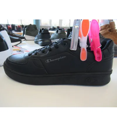Immagine prodotto di Champion NEWMAN scarpe da ginnastica basse da uomo S22300-CHA-KK001 nero , Numero di scarpe: 43 EU