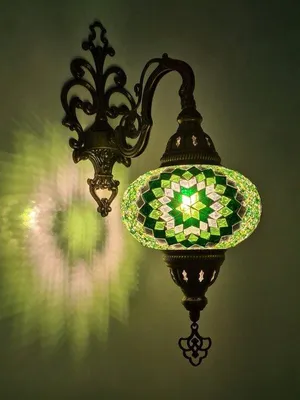 Produktbild von Oosterse Wandlampe - Türkische Mozaiklampe Ø 16 cm, Höhe 28 cm - Handgefertigt und authentisch