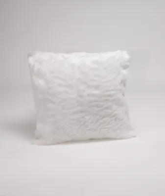 Produktbild von Kissen-Bezüge `Maja` weiß in Fellimitat 50x50 Artra Quadratisch mit Reißverschluss Kissenhülle Kissen Hüllen Hülle Bezüge Bezug Deko Zier Sofakissen Dekokissen