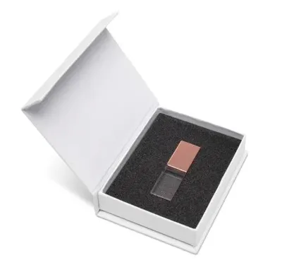 Obrázek produktu pro Set: USB KRYSTAL bronzový 2.0 64GB, kombinace sklo a kov, LED podsvícení + bílá krabička s magnetem