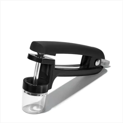 Produktbild von OXO Good Grips Kirsch- und Olivenentkerner