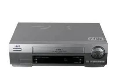 Zdjęcie produktu dla Magnetowid VHS Videorecorder (VCRShop - Refurbished)