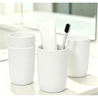 Produktbild von 4er Set Zahnputzbecher Kinder Kunststoff 280ml BPA-frei bruchsicher stapelbar spülmaschinenfest weiß