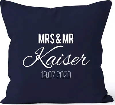 Produktbild von personalisierbares Kissen zur Hochzeit mit Namen und Datum Mrs und Mr Familienname Hochzeitsgeschenk SpecialMe® navy 40cm x 40cm