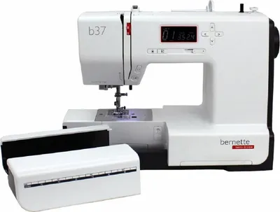 Image de Machine à coudre électronique Bernette 37