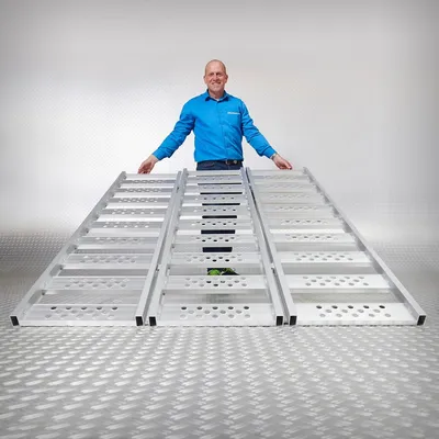 Productafbeelding van Aluminium oprijplaat inhaakbaar - 195 cm (3 stuks)