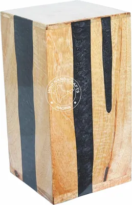 Produktbild von Handgefertigte Holzurnen für die Asche von Erwachsenen – Beerdigungsurnenbox mit schwarzen Harzstreifen – 250 Kubikzoll