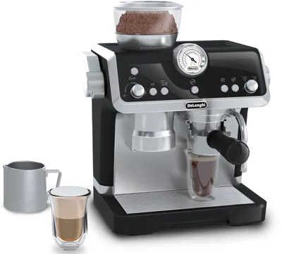 Produktbild von Casdon De'Longhi Spielzeug. Barista-Kaffeemaschin. Spielzeug-Küchen-Spielset für Kinder mit beweglichen Teilen, realistischen Geräuschen und magischem Kaffee. Für Kinder ab 3 Jahren