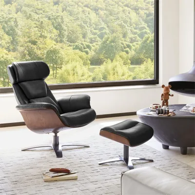 Produktbild von CHITA Echtleder Relaxsessel mit Fußhocker, 360° drehbar, Liegefunktion, bis 159 kg belastbar, （Schwarz）