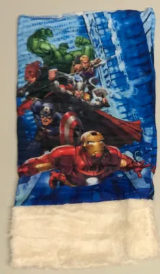Produktbild von Avengers Kinder Schal Bandana Bikertuch Stirnband Halstuch Tuch Kopftuch weiß
