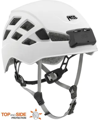 Weißer Petzl Boreo Caving Speläohelm mit grauem Kinnriemen und Belüftungsöffnungen