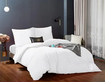 Produktbild von Satinbettwäsche Queen Premium 140x200, weiß mit eleganter Borte