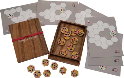 Produktbild von Ampel Puzzle, Legespiel mit sechseckigen Dominosteinen, Holz