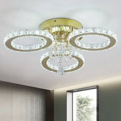 Produktbild von r, goldfarbener Kronleuchter mit Kristallen und 3 LED-Lampen für Innenbeleuchtung